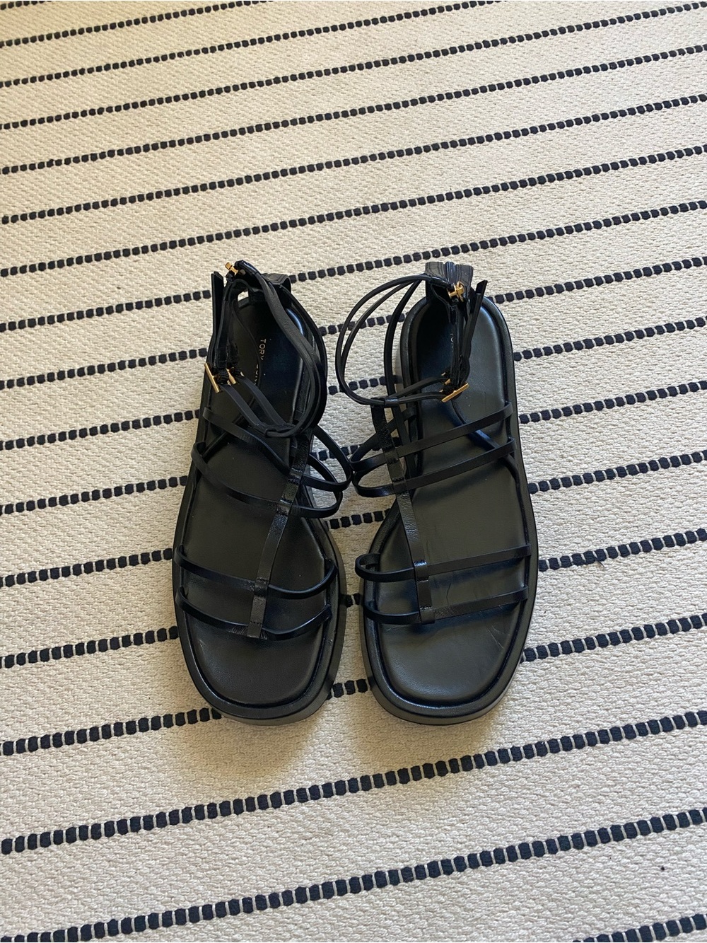 NWOT Tory Burch Black Leather Strappy Gladiator Sandals - Picture 2 of 8